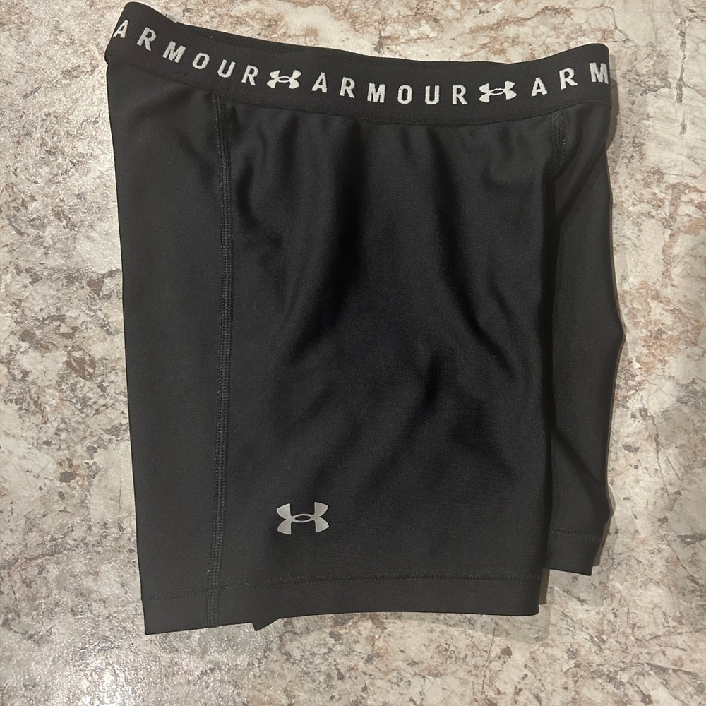 Under Armour Compression Shorts Women’s Small